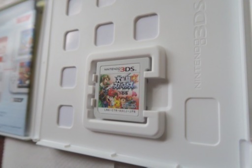 【利用3回のみ】3DS LL＋大乱闘スマッシュブラザーズ+充電ケーブル