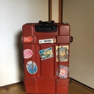 スーツケース  目立ちます！wの画像