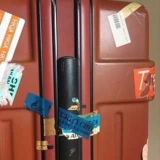 スーツケース  目立ちます！wの画像