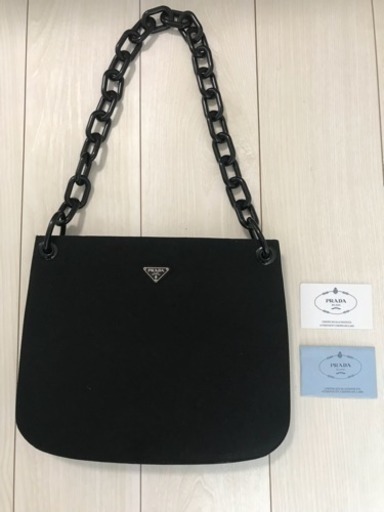 PRADA　プラダ チェーン ショルダー バック 売ります