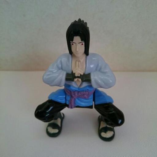NARUTOフィギュア  うちはサスケ
