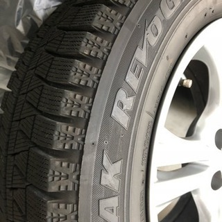 アウディA1用スタッドレスタイヤとホイール4本セットの画像