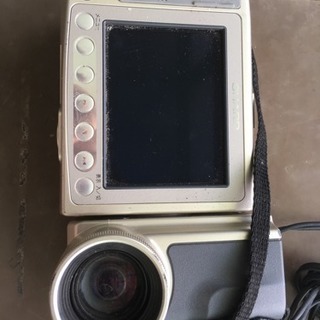 SHARP8ミリビューカムVL–EL480ジャンク品の画像