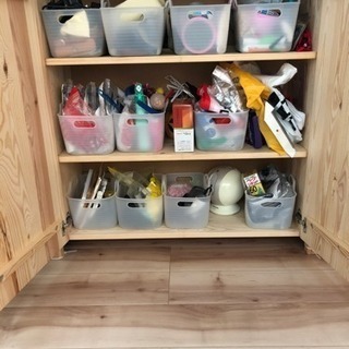 IKEA IVAR 収納キャビネットの画像