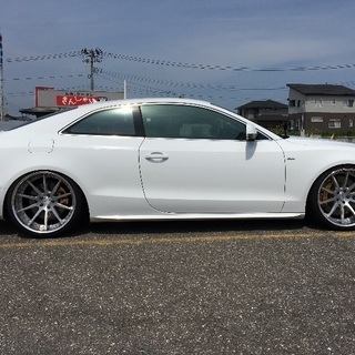   アウディ     Audi A5 2.0TFSI Quattro Slineパッケージ 車検31/3  美車  カスタム多数の画像