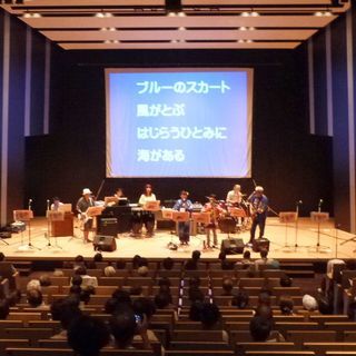 生演奏に合わせた簡単なパソコン操作のお手伝いお願いします。