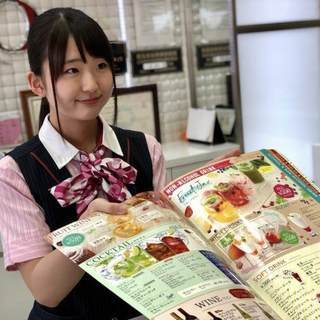 カラオケスタッフ♪未経験者、学生、主婦、シニア世代大歓迎！の画像