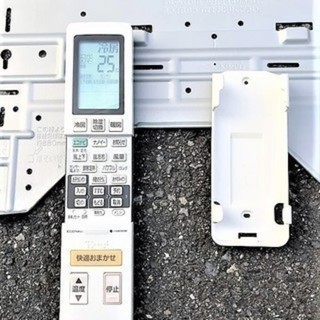 【動作保証有 送料無料】Panasonic パナソニック 高機能 上位モデル ルームエアコン クーラー CS-X253C-W 冷房 2.5kW/7～10畳 2013年製 エコナビ ムービングフラップ エネチャージシステム (頭寒足熱) 目黒区 直接引き取り2000円引き の画像