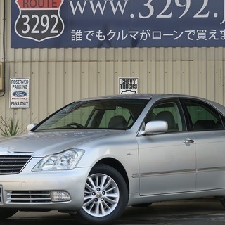 　　どなたでもクルマがローンで買えます！　『　トヨタ　クラウンロ...