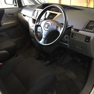 【今だけ割引♪】トヨタ ヴォクシー Ｚ　両側パワースライドドア　社外ＨＤＤナビ　ＨＩＤの画像