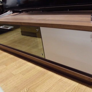 テレビボード　140cm幅　白×木目調天板　札幌　西岡店