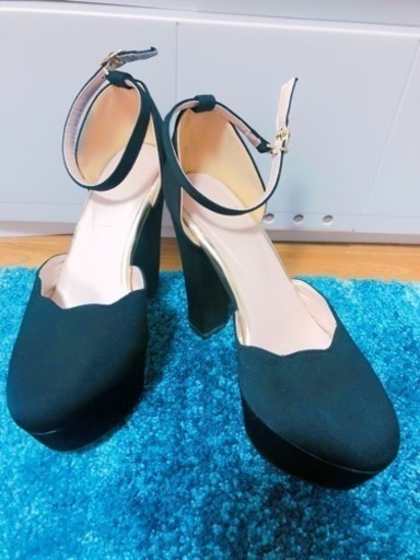 厚底サンダル