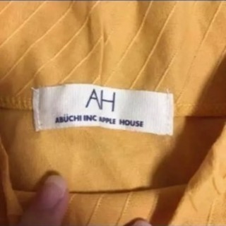 ハイネックタンクトップの画像