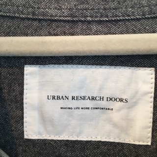 URBAN RESERCH DOORS長袖シャツの画像