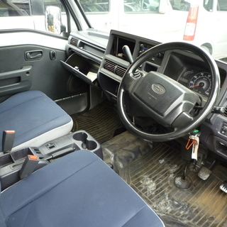 平成２２年　サンバーバン　シルバー　車検２年付　１５万円、諸経費込１８５，０００円　キャリア付　の画像