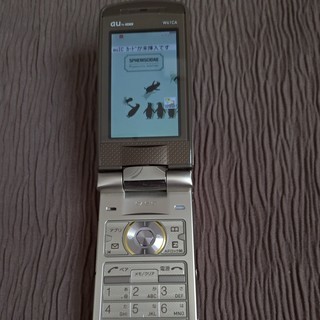 au CASIO W61CAの画像