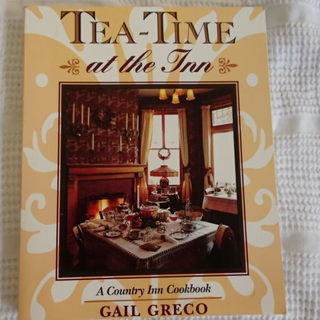 英語のレシピ本④　Tea-Time at the Inn　洋書