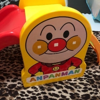 アンパンマン滑り台！ほぼ新品の画像