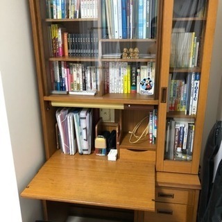 勉強机 デスク 本棚の画像