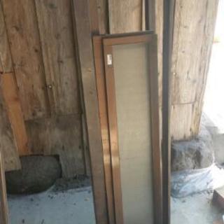 玄関ドア一式。格安で(^-^)の画像