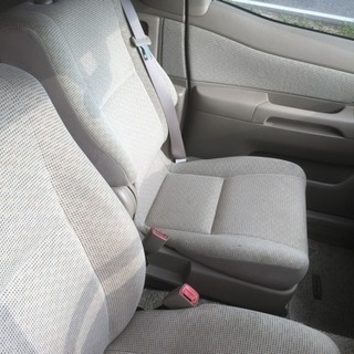 トヨタ ラウム パワースライドドアの画像