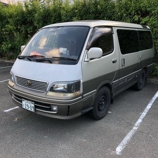 100系 ハイエース 4wdの画像