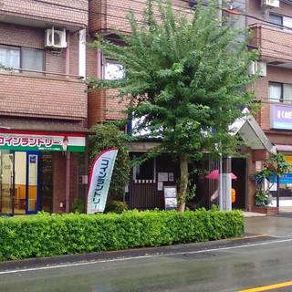 【コインランドリースタッフ募集】１日1時間マンマチャオ柴崎店での...