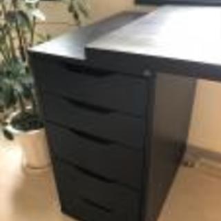 お譲り先確定済み【IKEA】シンプルデスク(引き出し込み)の画像