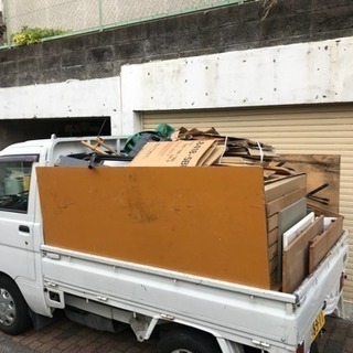 遺品整理承っております。