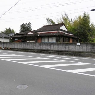 鹿児島県伊佐市菱刈荒田【売家】古民家農家４LDK竹山畑付４８０万円