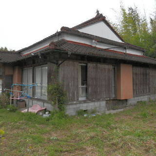 鹿児島県伊佐市菱刈荒田【売家】古民家農家４LDK竹山畑付４８０万円 - 不動産売買（マンション/一戸建て）