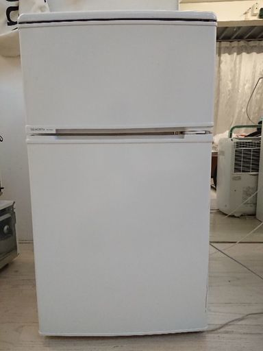 引き取り限定  冷蔵庫88㍑ morita MR-D90E