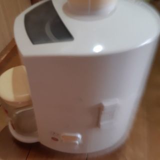 🍀引っ越し処分🍀ジューサーの画像