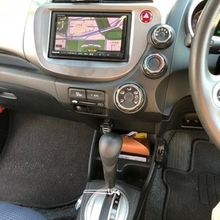 ホンダ フィット 青 普通車の画像