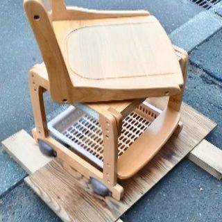 回転椅子の画像