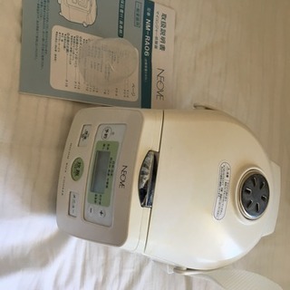 ネオーブ マイコン炊飯器(3.5合) NM-RA06 ホワイトの画像