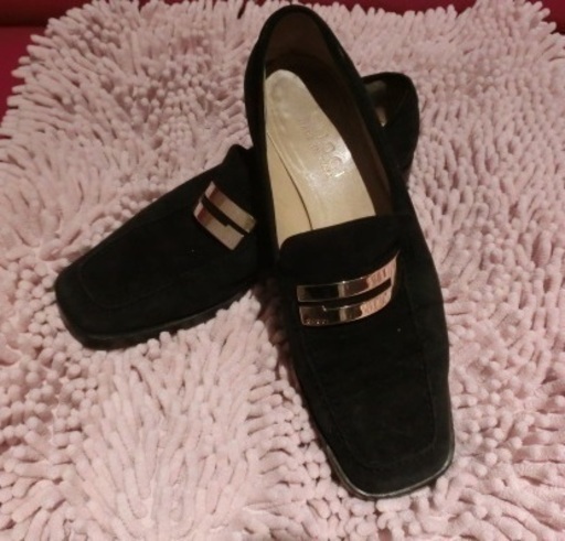 【値下げました】GUCCI ローファー サイズ35.5 (22.5～23.0cm)