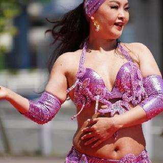 40歳からの女性のためのベリーダンス(木)クラス✨ アモールダンス教室