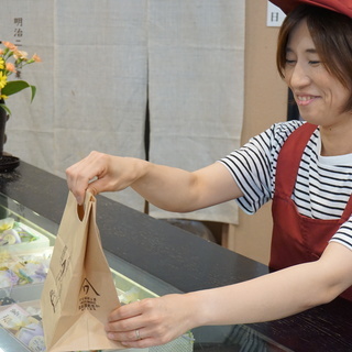 【未経験OK】  お菓子屋さんの店舗スタッフパートの画像