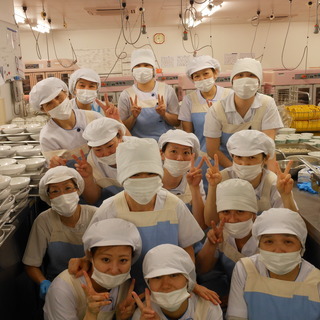 給食調理員(正社員)募集の画像