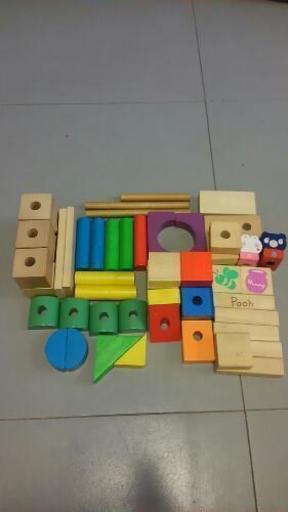 Wooden Toy　積み木