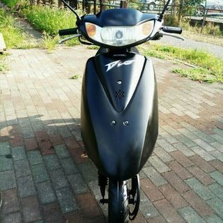 優れたエンジン。ホンダ。 Dio。 AF62。バックタイヤは新品です。バックブレーキパッドは新品です。フロントブレーキパッドは新品です。バッテリーは新品です。エンジンオイルは新しいものです。空冷バイク。の画像
