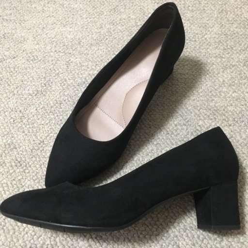 UNIQLO チャンキーヒール パンプス 黒