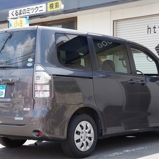 　　  どなたでもクルマがローンで買えます！　『　トヨタ　ヴォクシー　』　完全自社ローン！　金利は一切かかりません！　くるまのミツクニ練馬店　　の画像