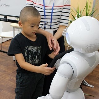 「時代をリードする人財を育む」ロジカ式池田本校 オンライン教室の画像