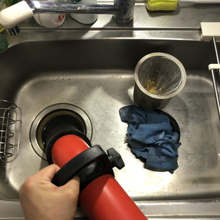 キッチン排水溝詰まり・排水ホースつまり・排水管の高圧洗浄《京都府京都市西京区》のご依頼なら。 − 京都府