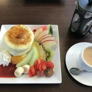 『旬なフルーツが味わえるカフェ行きませんか😋』 − 大阪府