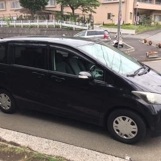 フリード車検満タンお渡し！パワスラ・ナビ・ワンセグTV・バックカメラの画像