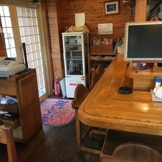 お洒落なカフェのアルバイト募集中の画像