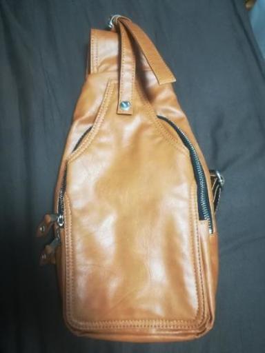 肩掛けバック（美品）
